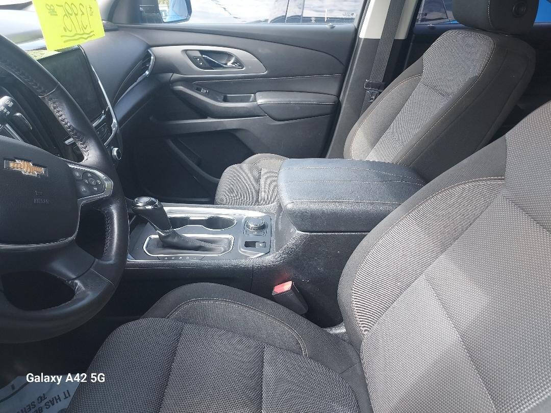 Used 2019 Chevrolet Traverse LT AWD/4WD image 6