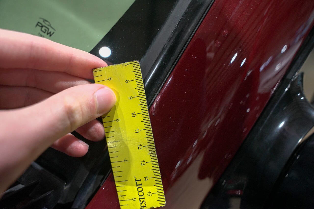 Used 1998 GMC Sierra 1500 2WD Extended Cab w/ Imagemax Pkg image 34