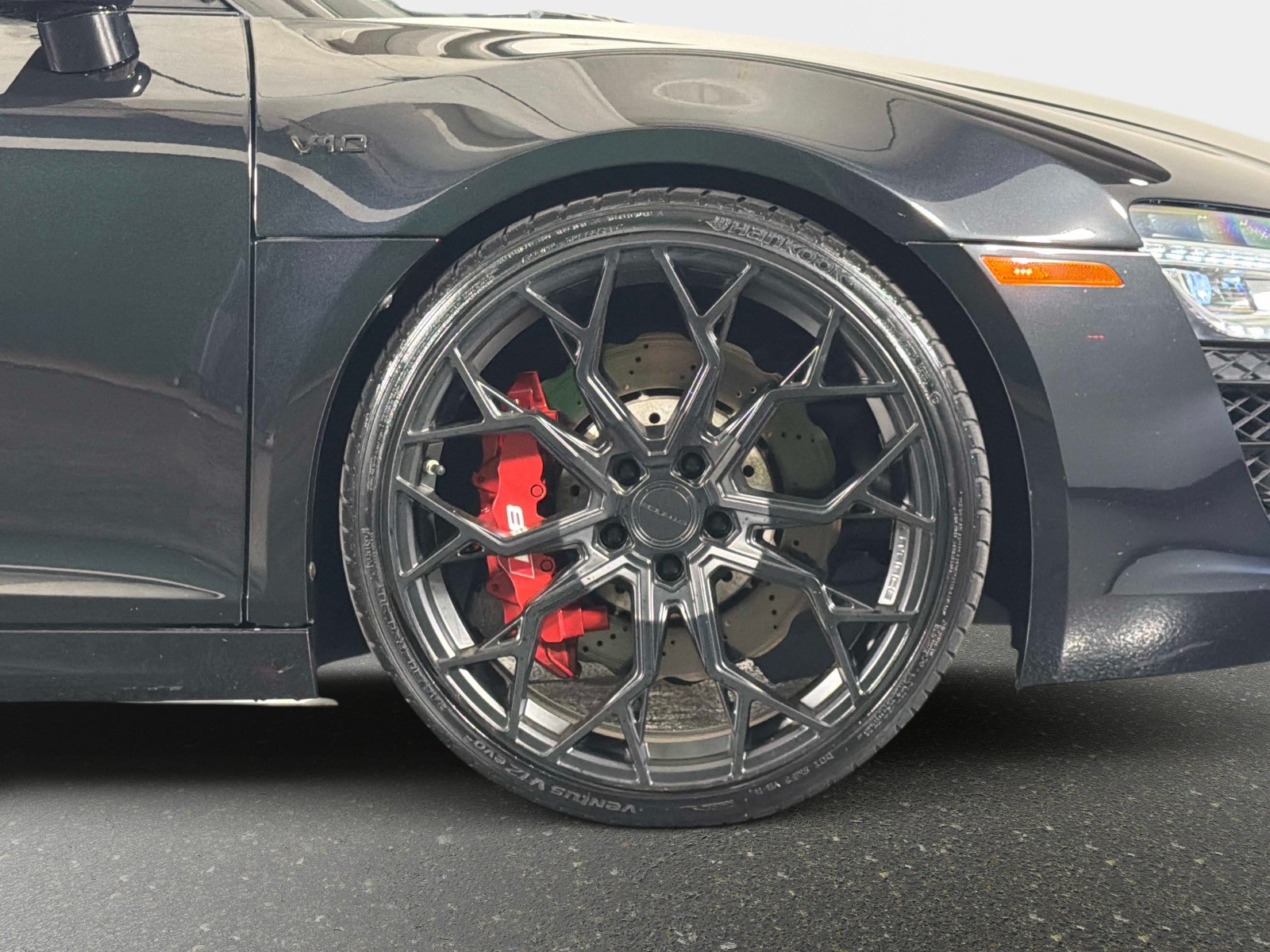 Used 2014 Audi R8 V10 AWD/4WD image 3