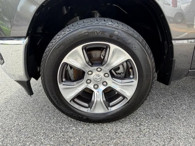 Used 2024 RAM 1500 Laramie RWD image 50