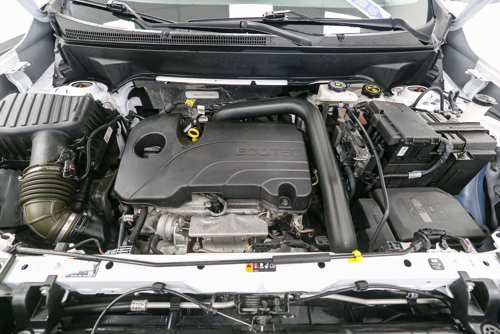 Used 2023 GMC Terrain AT4 AWD/4WD image 16