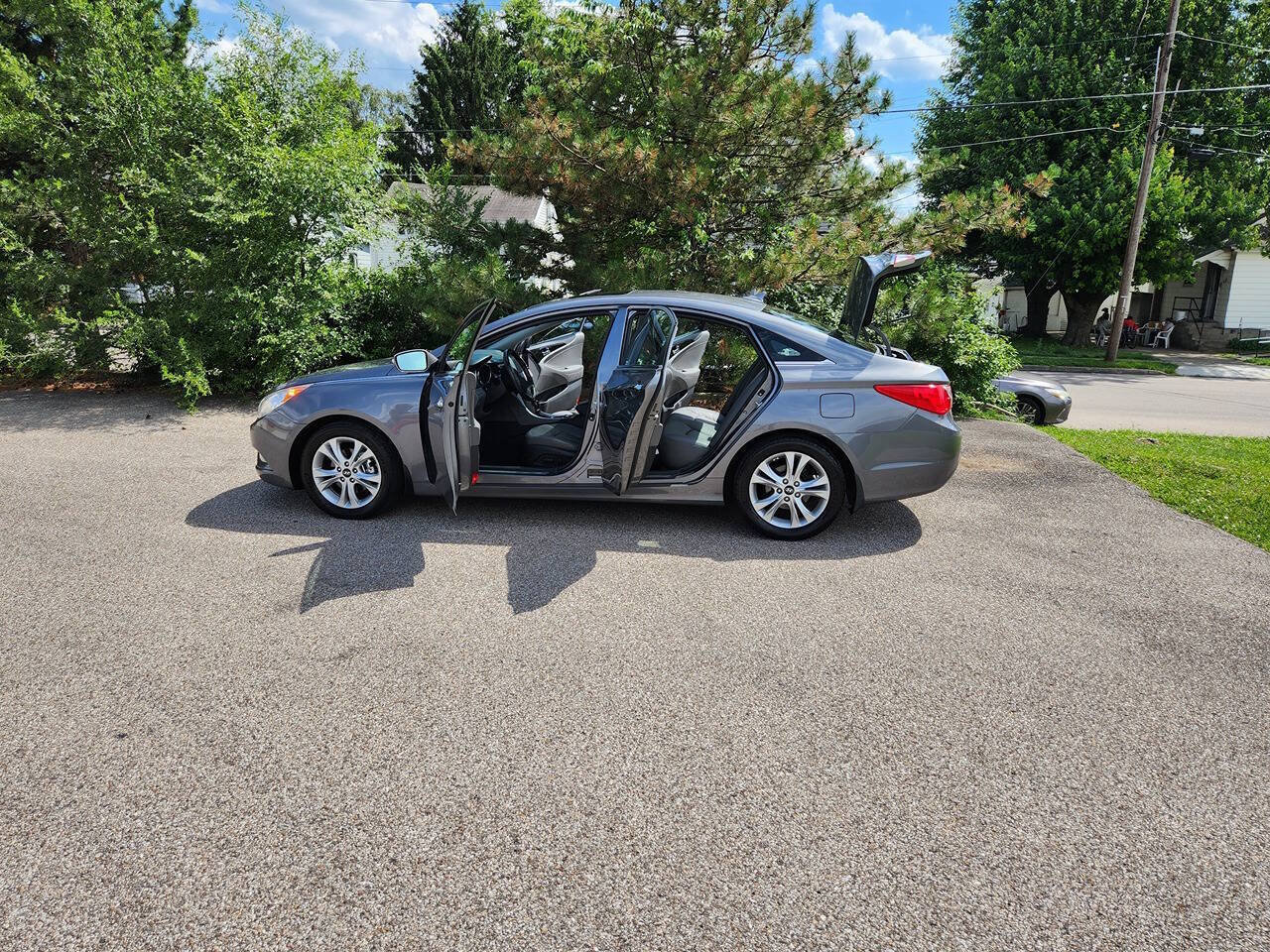 Used 2011 Hyundai Sonata Limited FWD image 24