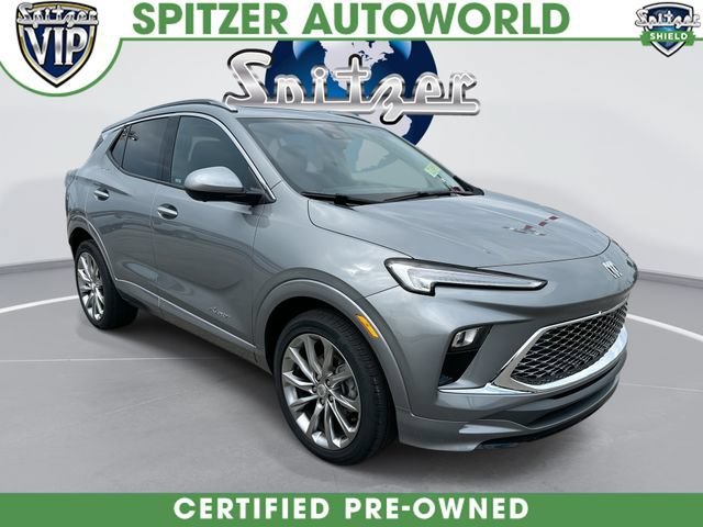 Used 2025 Buick Encore GX Avenir w/ Avenir Technology Package AWD/4WD image 1