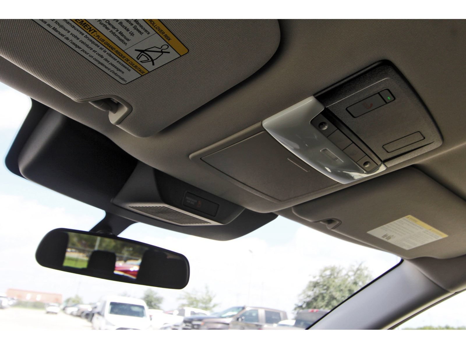 Certified 2025 Nissan Pathfinder SV FWD image 25