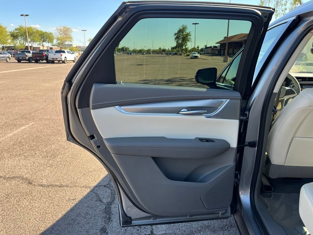 Used 2024 Cadillac XT5 Premium Luxury w/ Technology Package FWD image 24