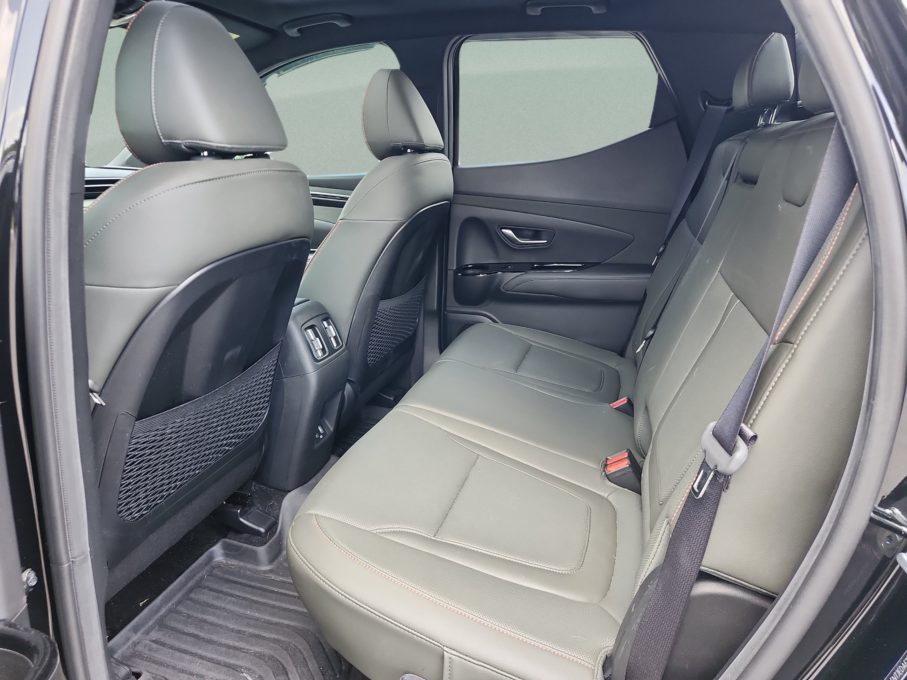 Certified 2023 Hyundai Santa Cruz Limited AWD/4WD image 18