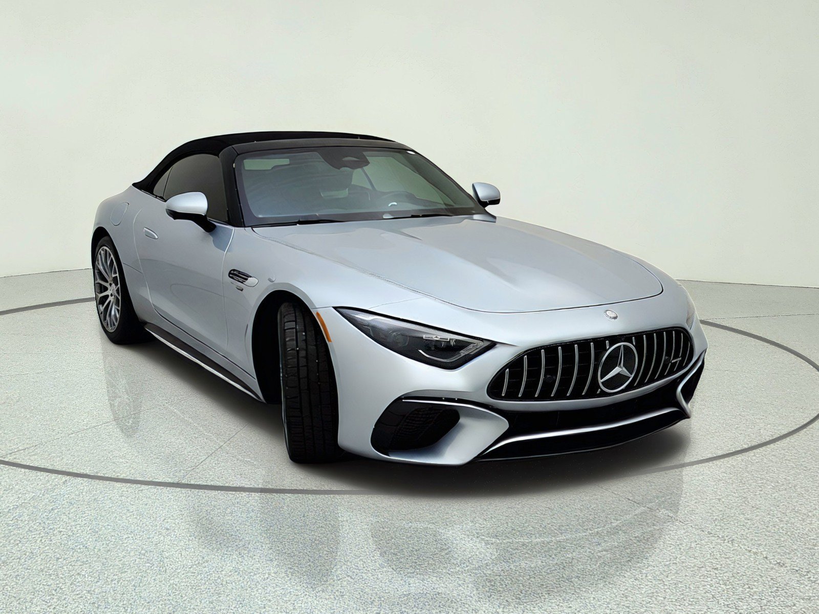 Certified 2025 Mercedes-Benz SL 55 AMG 4MATIC image 4