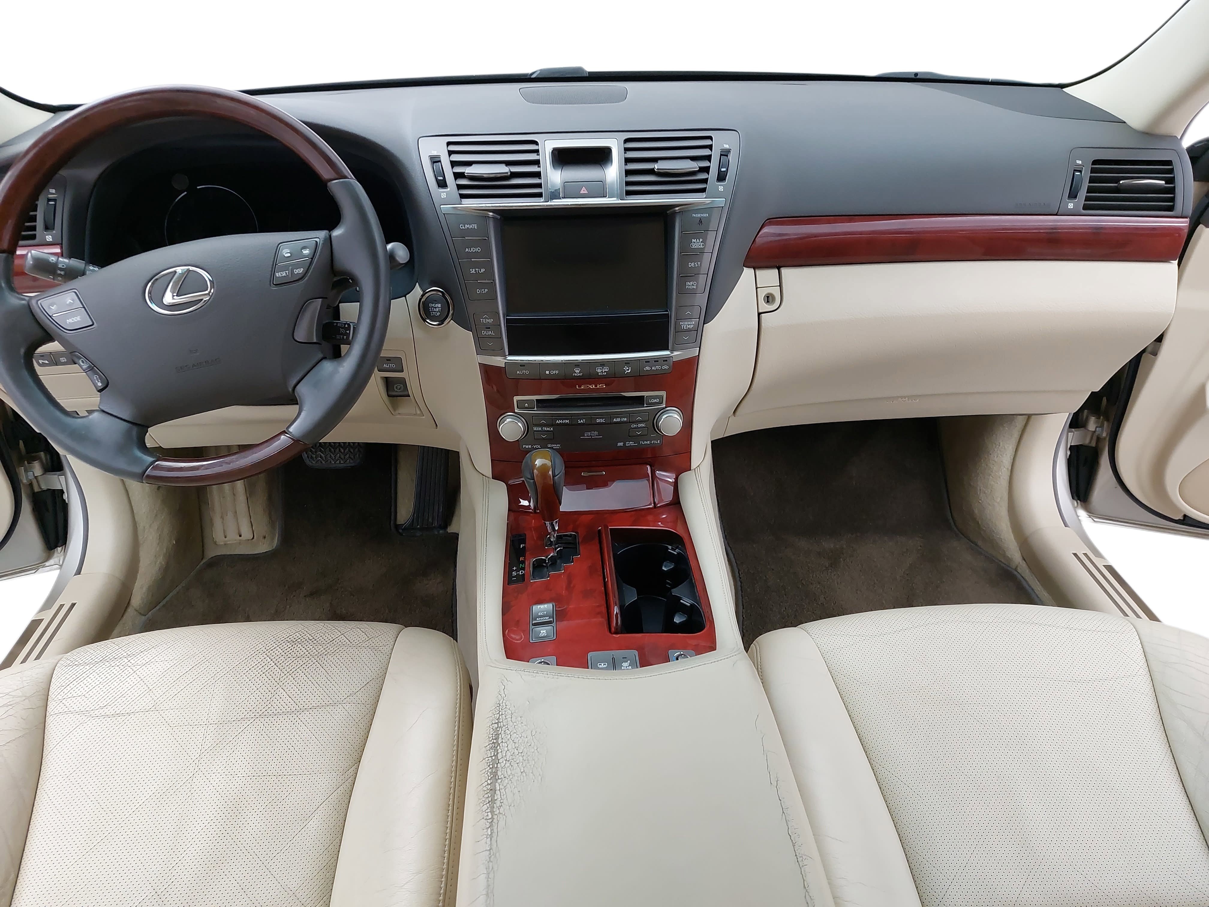 Used 2011 Lexus LS 460 w/ Luxury Value Edition RWD image 11