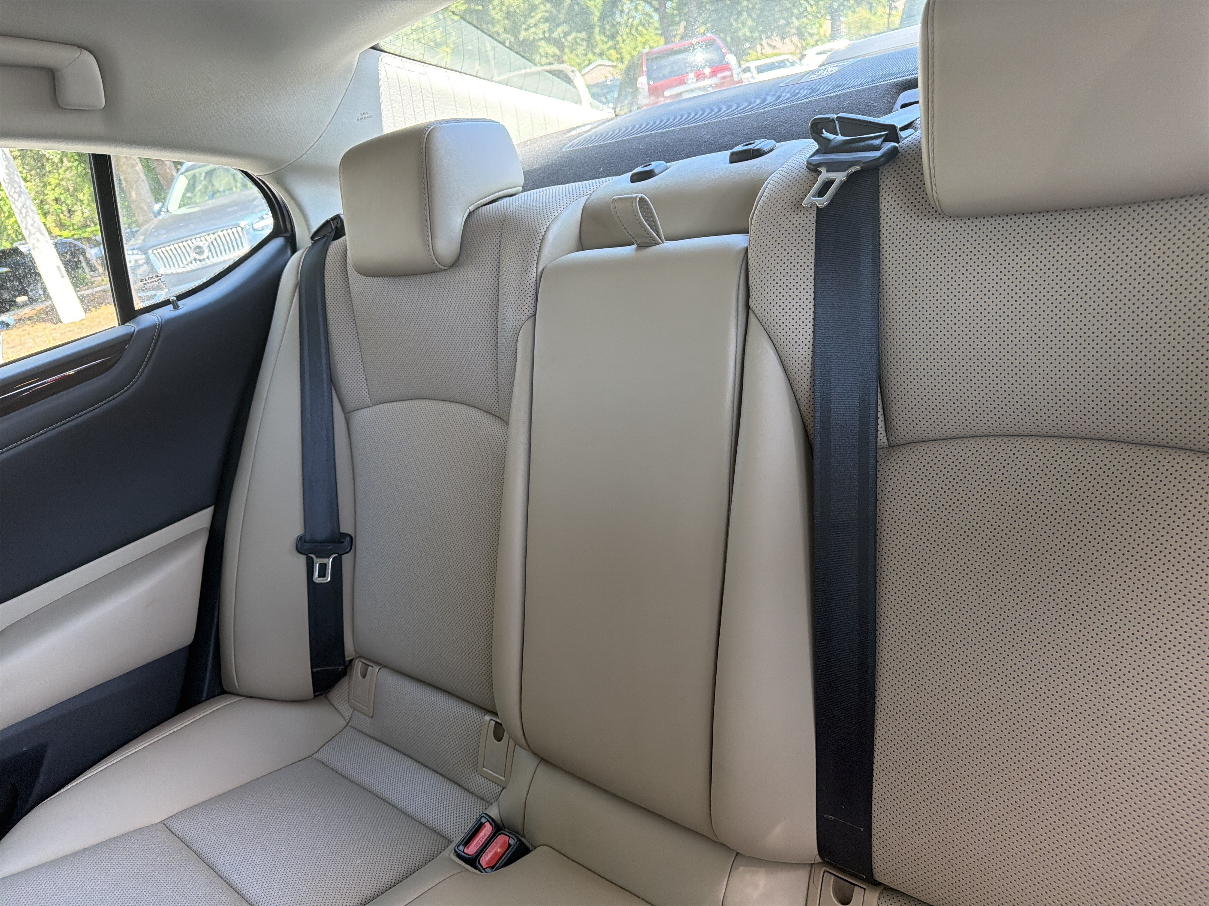 Used 2019 Lexus ES 350 w/ Premium Package FWD image 30