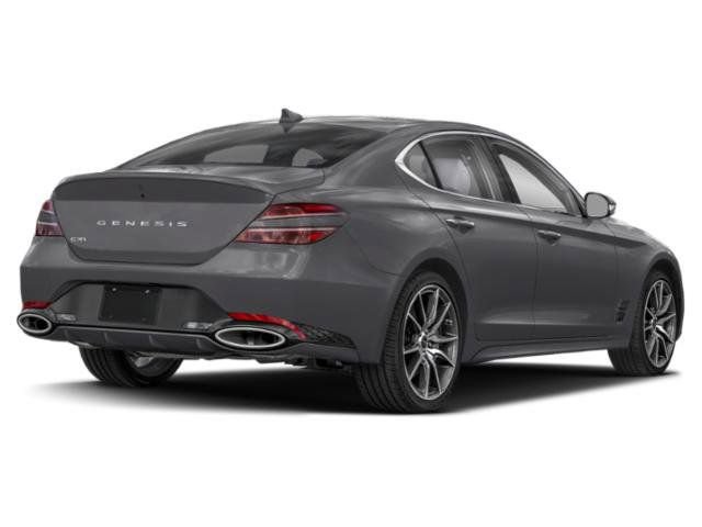 Used 2025 Genesis G70 2.5T image 2