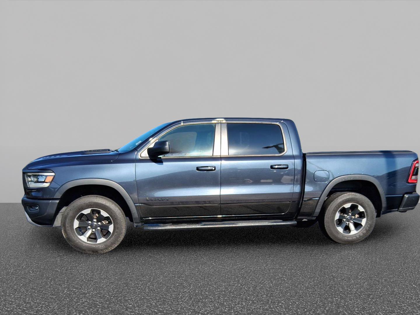 Used 2019 RAM 1500 Rebel AWD/4WD image 2