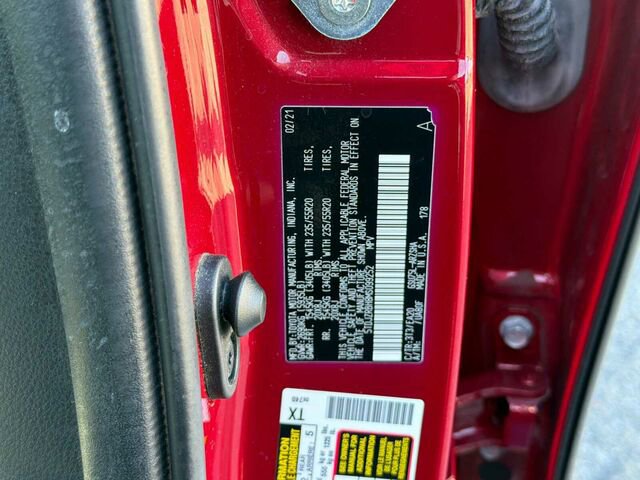 Used 2021 Toyota Highlander XSE image 38