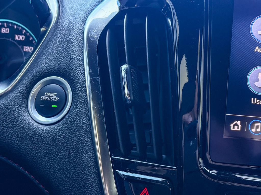 Certified 2023 Chevrolet Traverse RS image 28