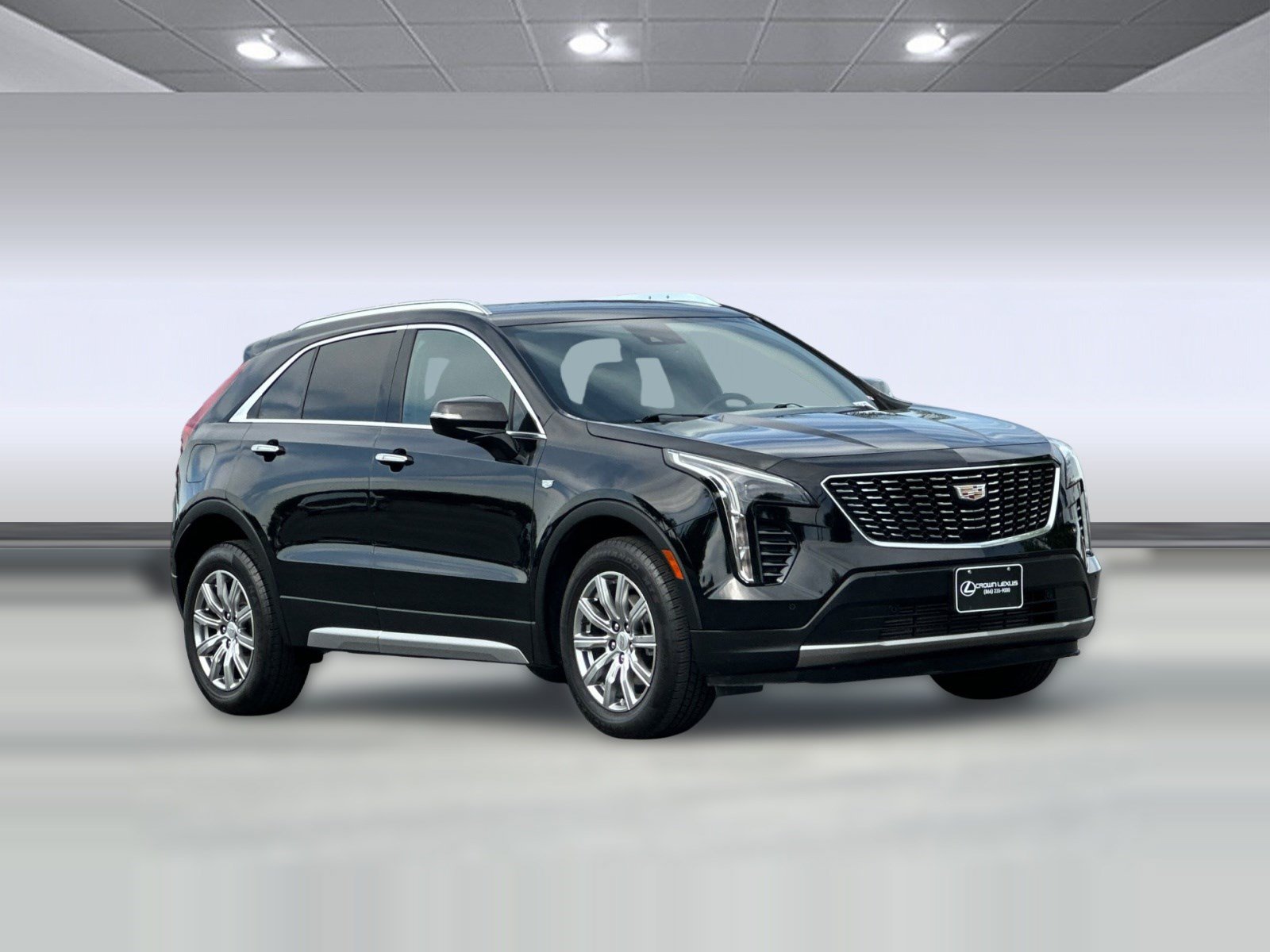 Used 2022 Cadillac XT4 Premium Luxury w/ Safety Alert Package AWD/4WD image 7