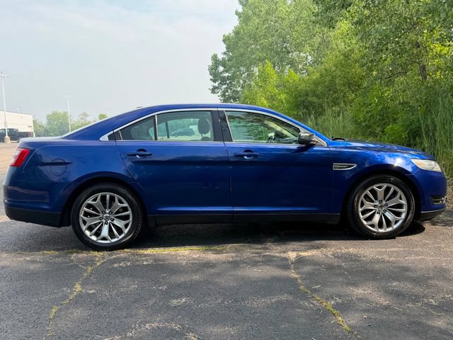 Used 2013 Ford Taurus Limited FWD image 15