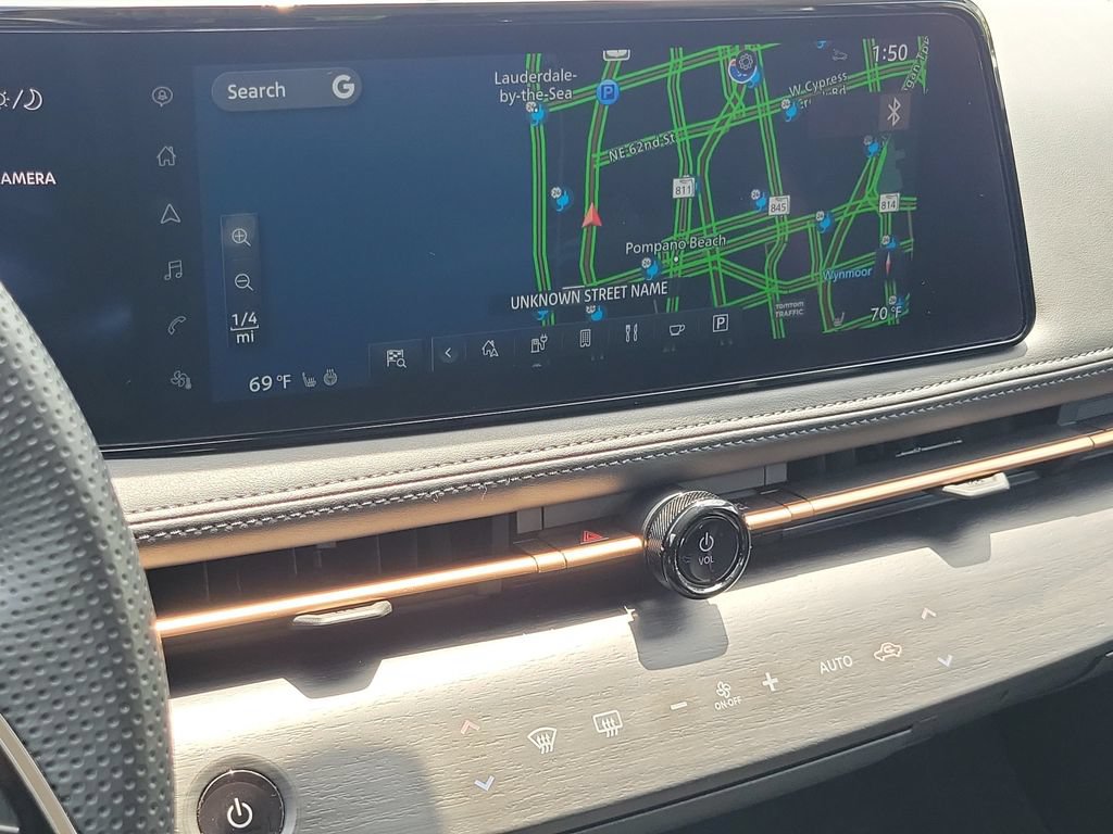 Certified 2024 Nissan Ariya AWD image 32