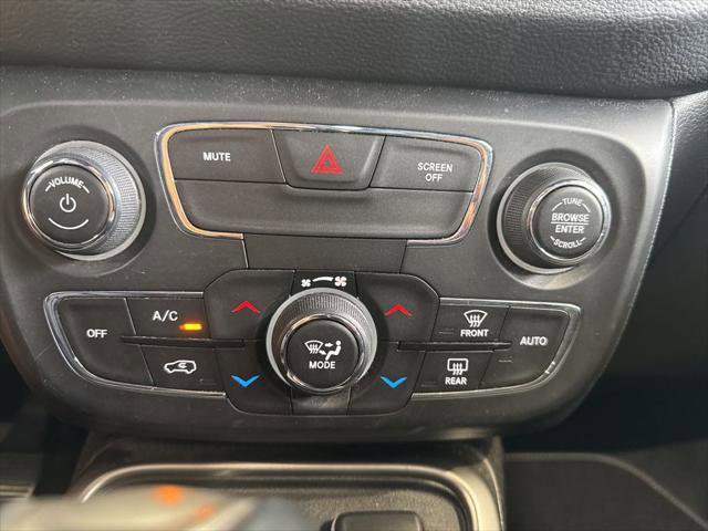 Certified 2021 Jeep Compass Latitude image 27