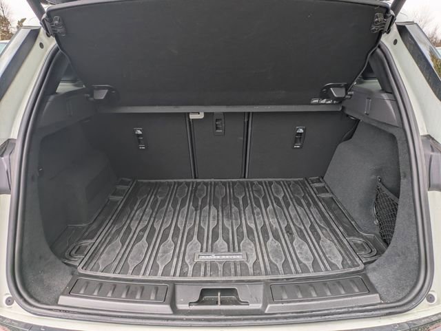 Used 2026 Land Rover Range Rover Evoque S image 16