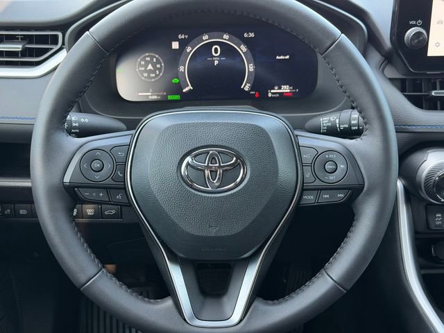 Certified 2025 Toyota RAV4 XSE w/ Advanced Technology Package AWD/4WD image 26