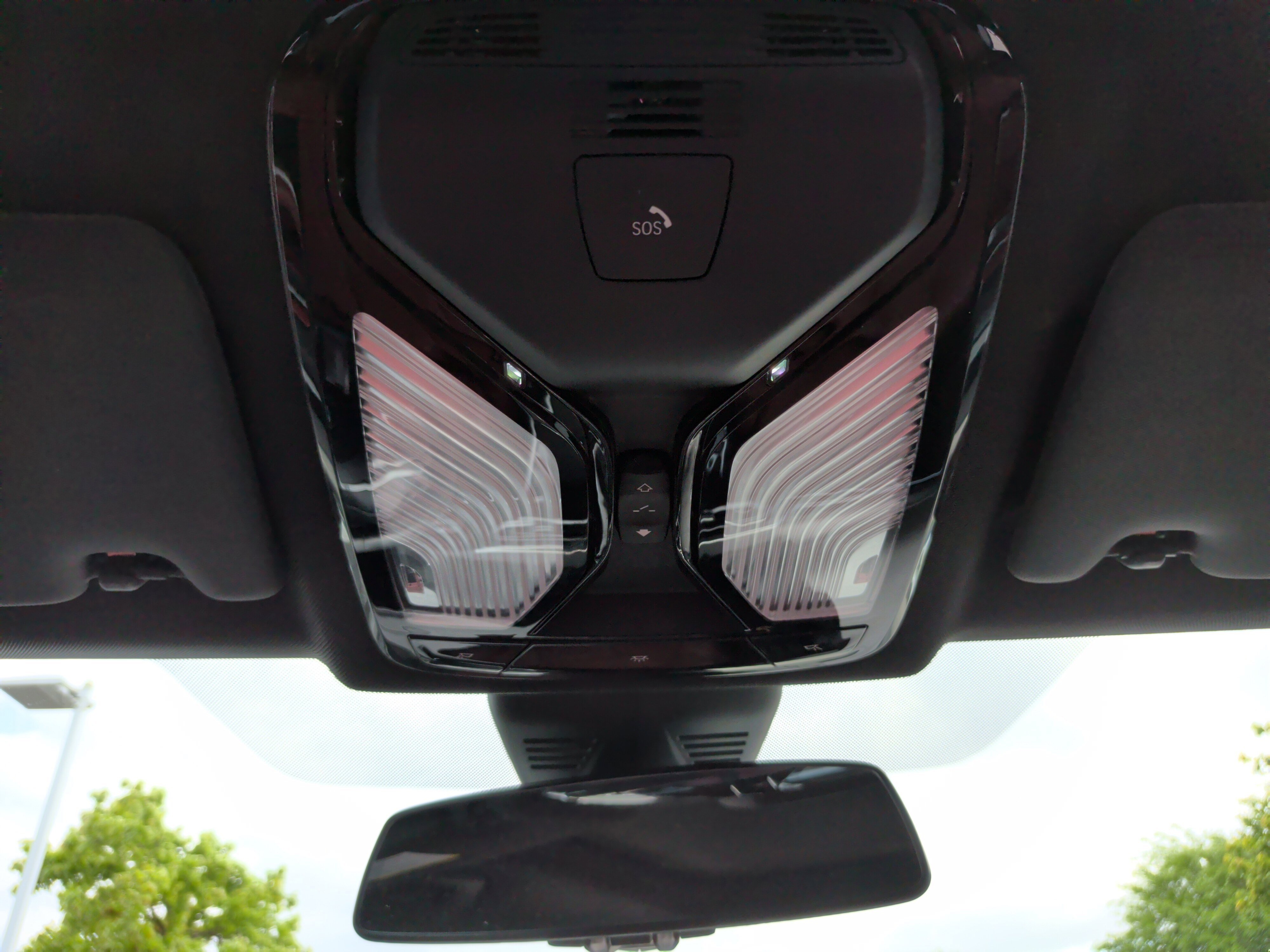 Certified 2024 BMW 330i Sedan w/ M Sport Package image 29