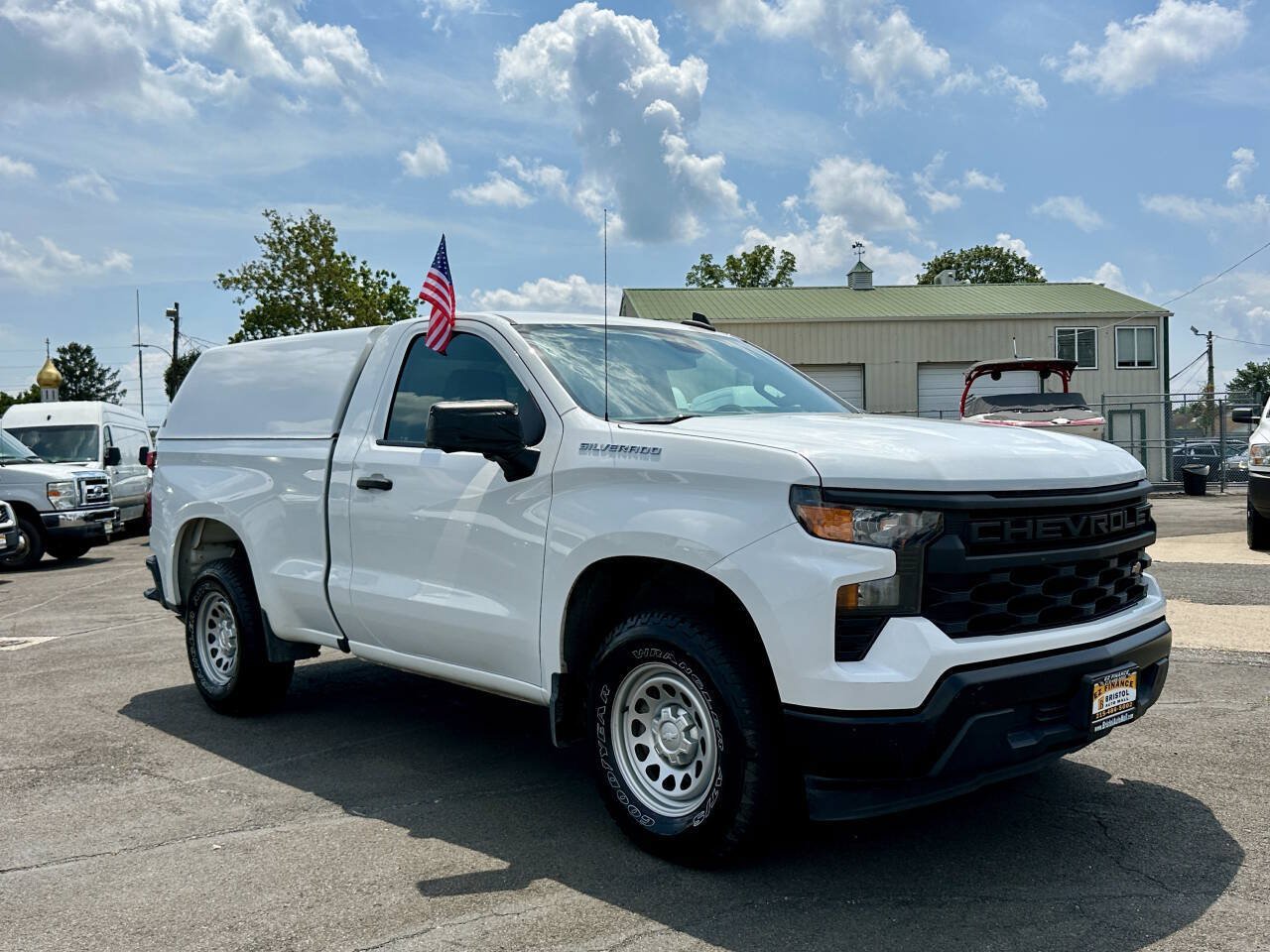 Used 2023 Chevrolet Silverado 1500 W/T RWD image 4