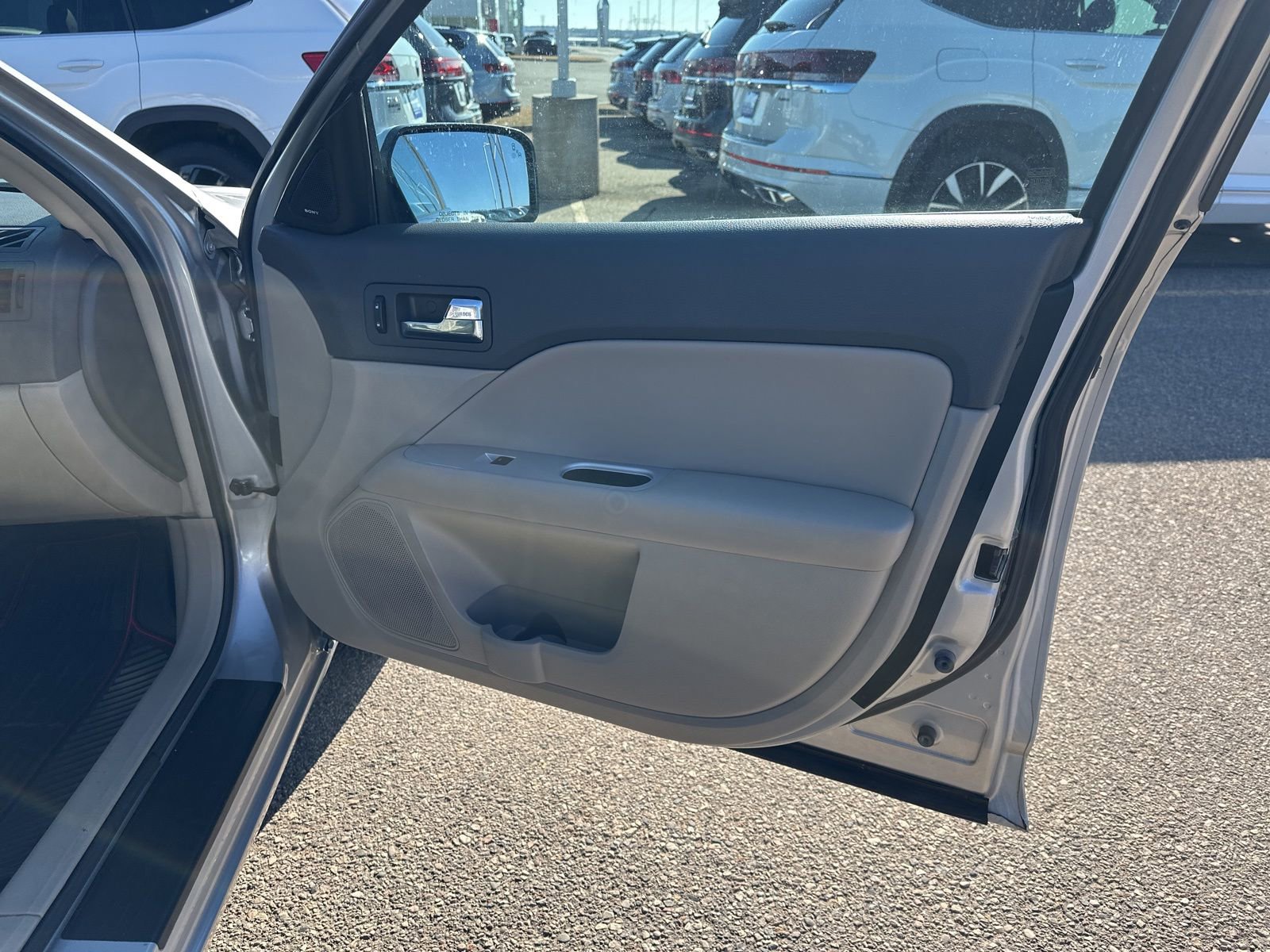 Used 2010 Mercury Milan Hybrid image 36