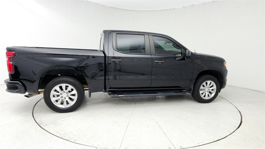 Certified 2022 Chevrolet Silverado 1500 Custom w/ LPO, Dark Essentials Package image 7