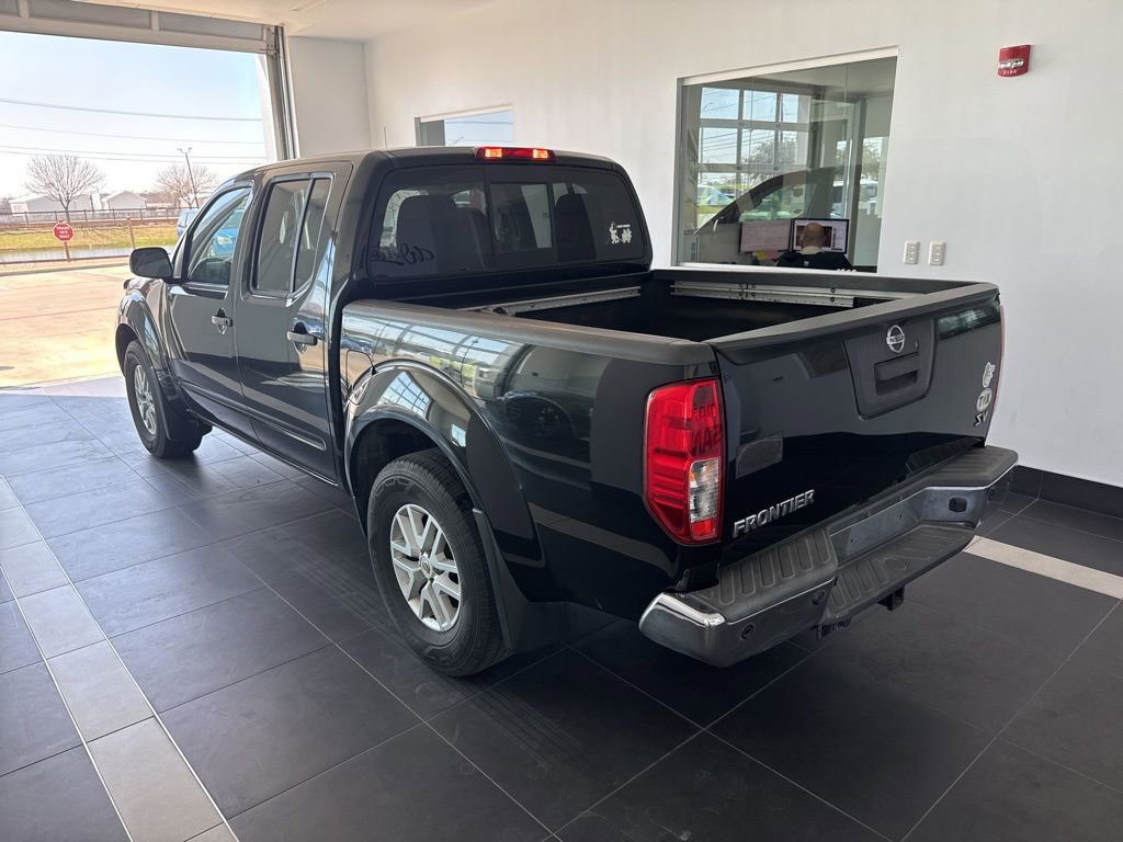 Used 2020 Nissan Frontier SV image 6