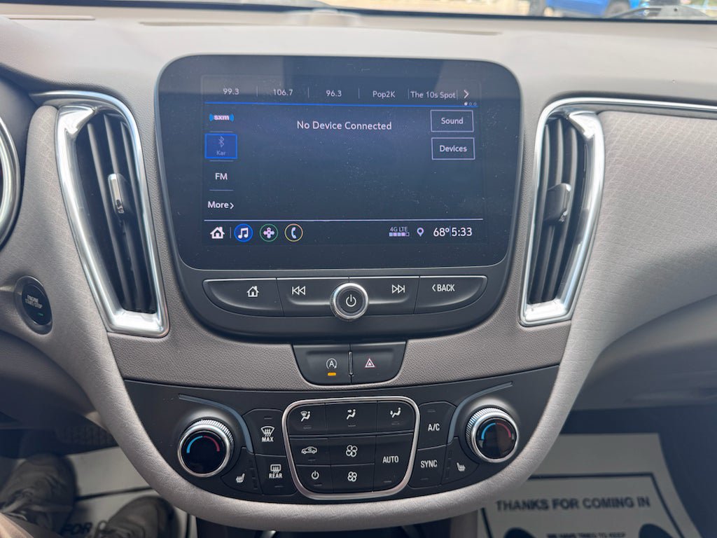 Used 2020 Chevrolet Malibu LT w/ Fleet LT Safety Plus Package FWD image 20