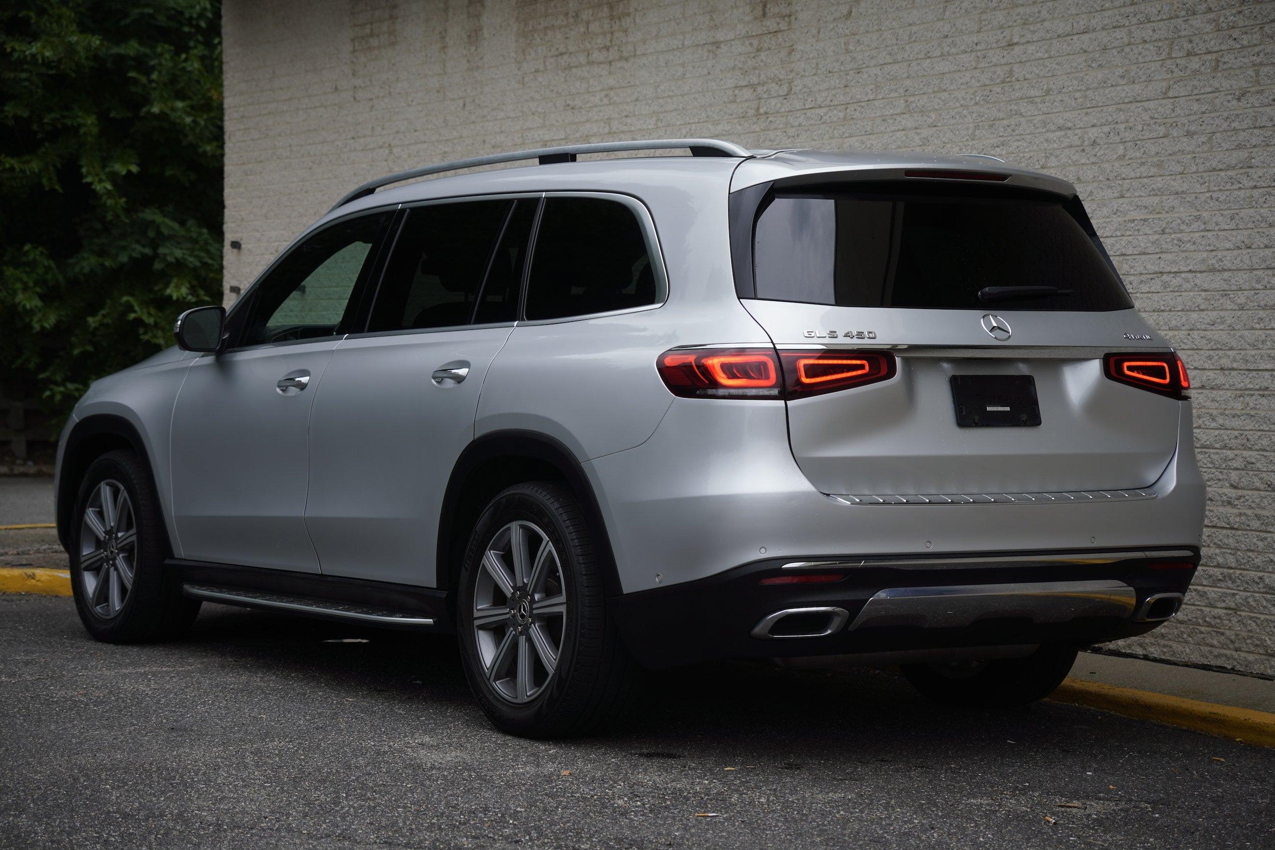 Used 2020 Mercedes-Benz GLS 450 4MATIC image 5
