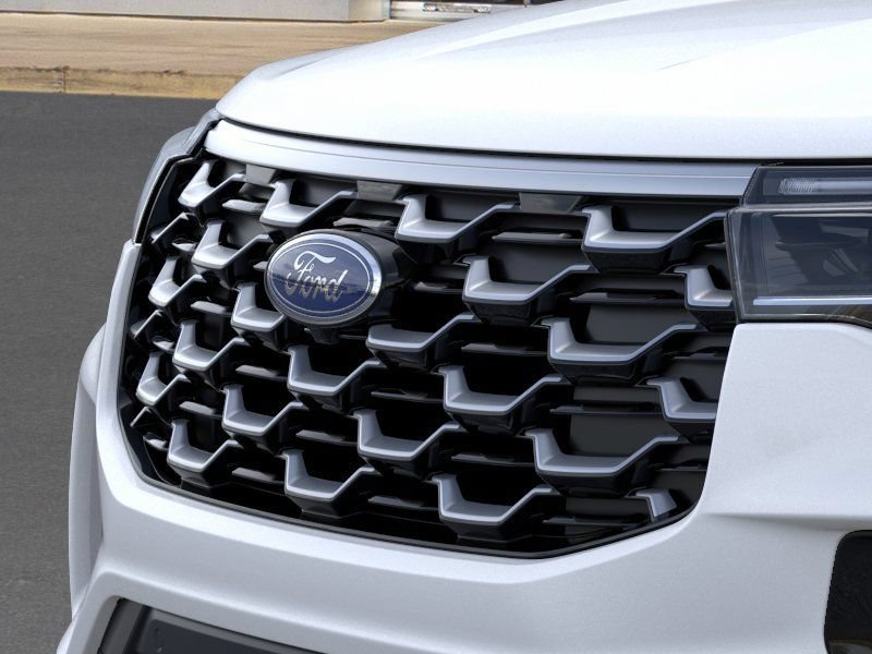 New 2026 Ford Explorer Platinum w/ LUX Leather Package AWD/4WD image 17