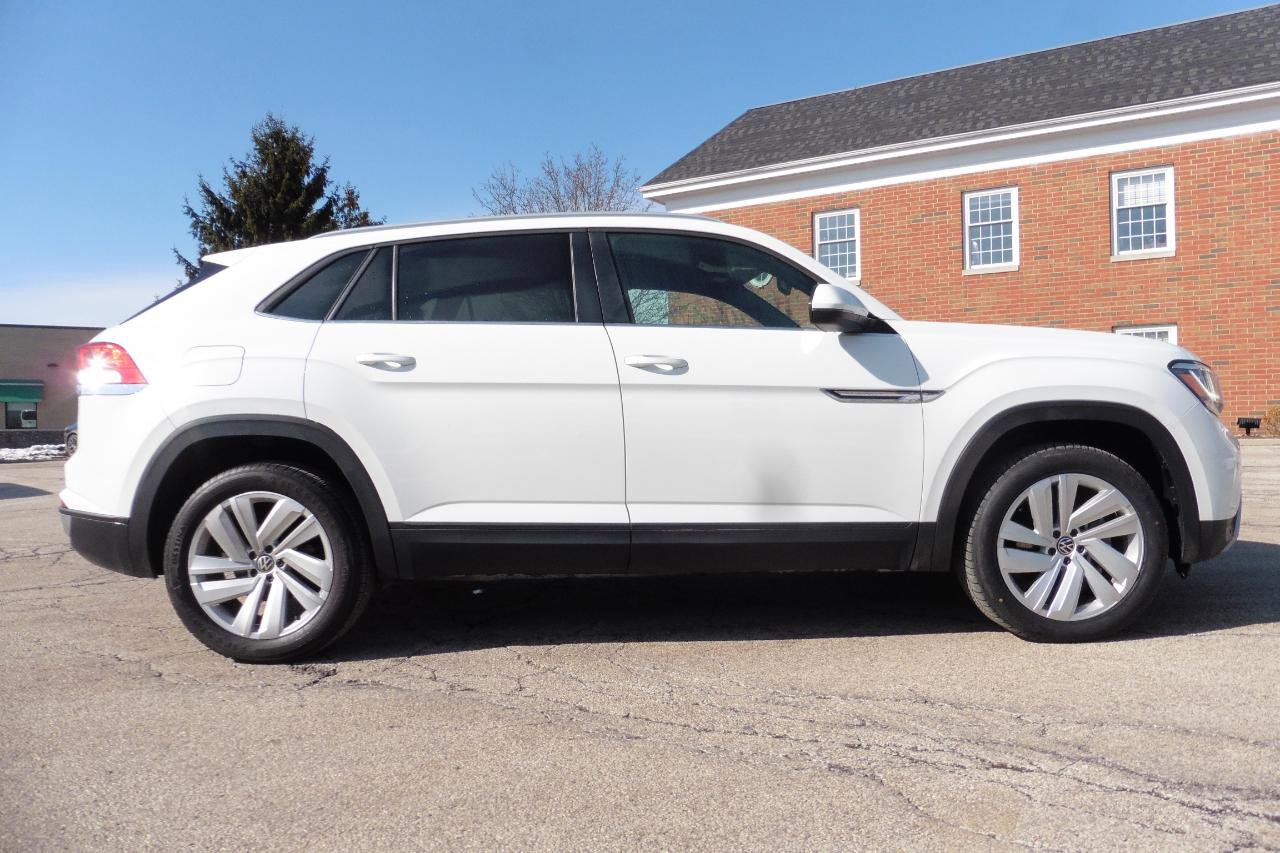 Used 2022 Volkswagen Atlas Cross Sport SE image 23