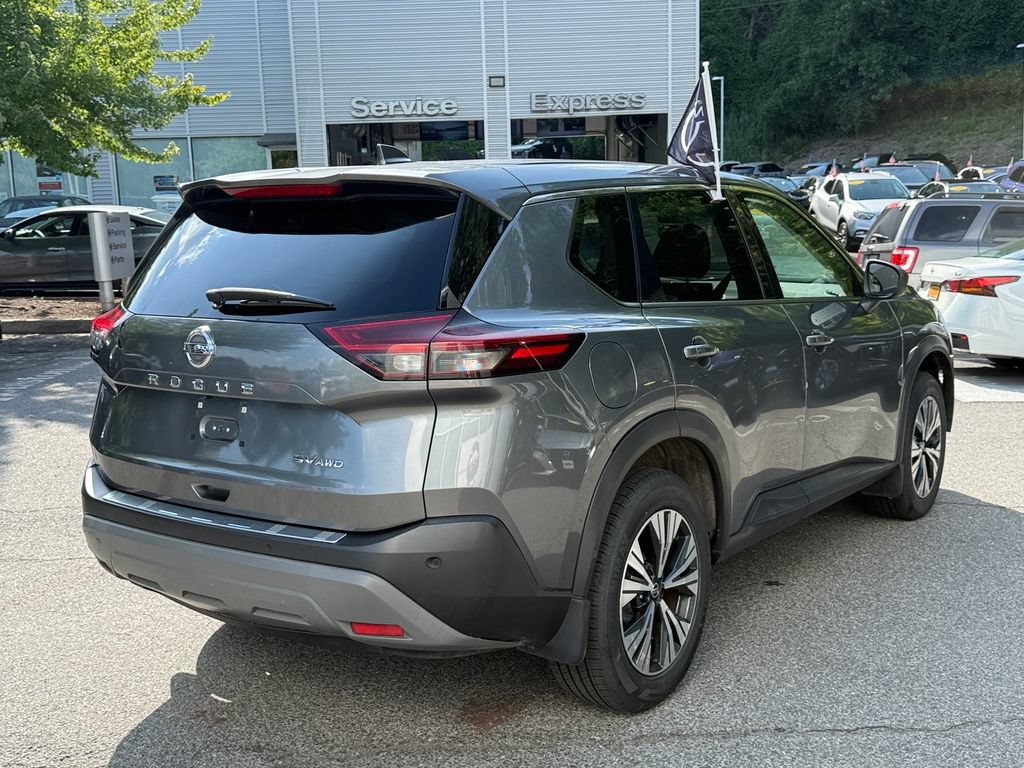 Used 2021 Nissan Rogue SV AWD/4WD image 6