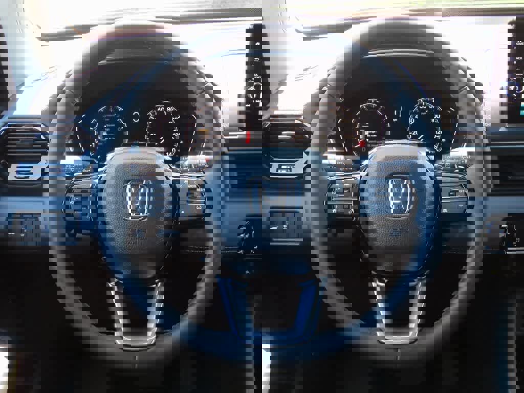 New 2025 Honda Pilot Touring image 19