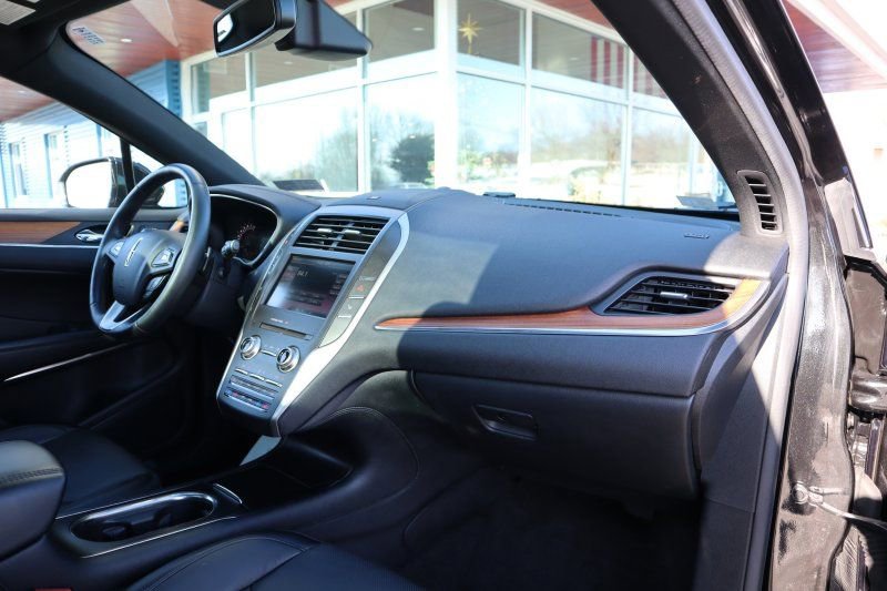 Used 2015 Lincoln MKC AWD w/ Equipment Group 102A Reserve image 22