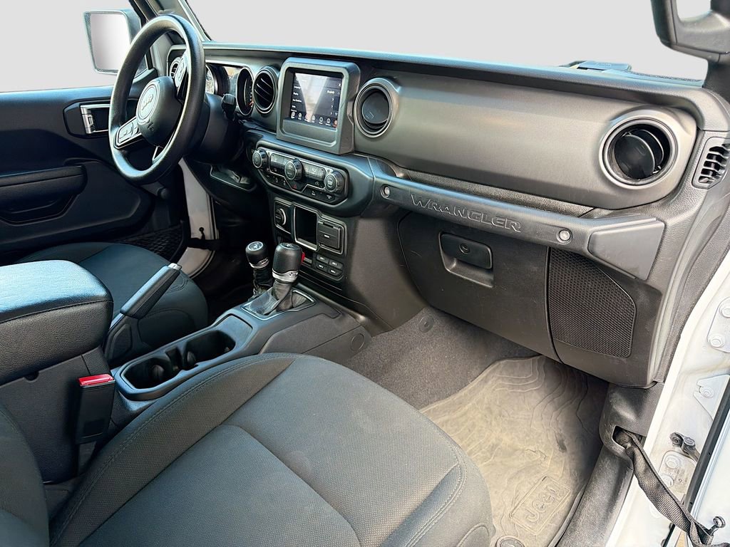 Used 2023 Jeep Wrangler Willys image 14