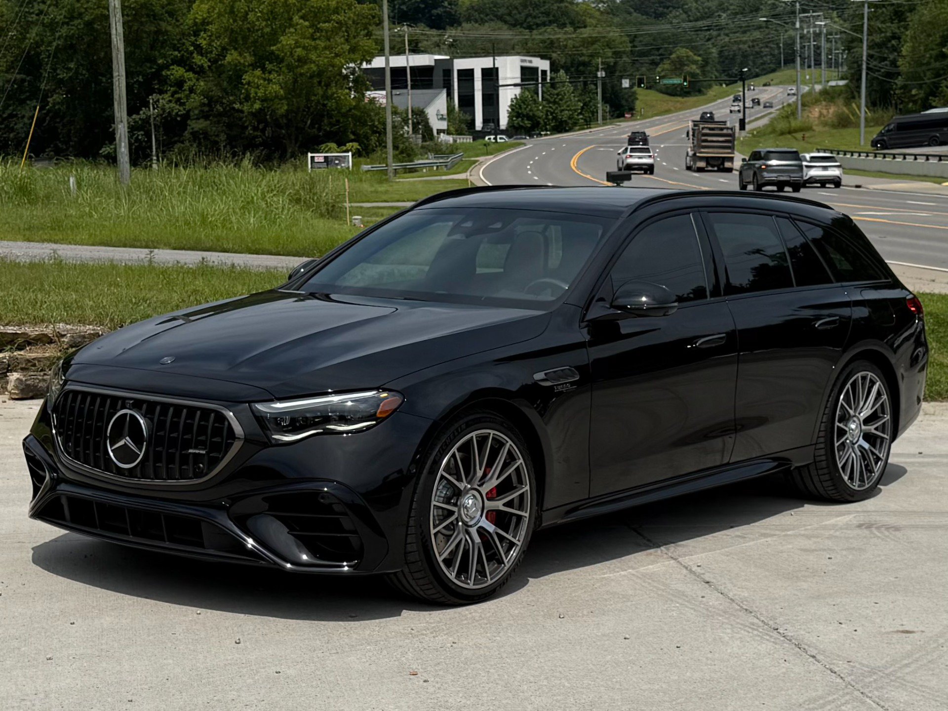 Used 2026 Mercedes-Benz E 53 AMG e 4MATIC Wagon video 2