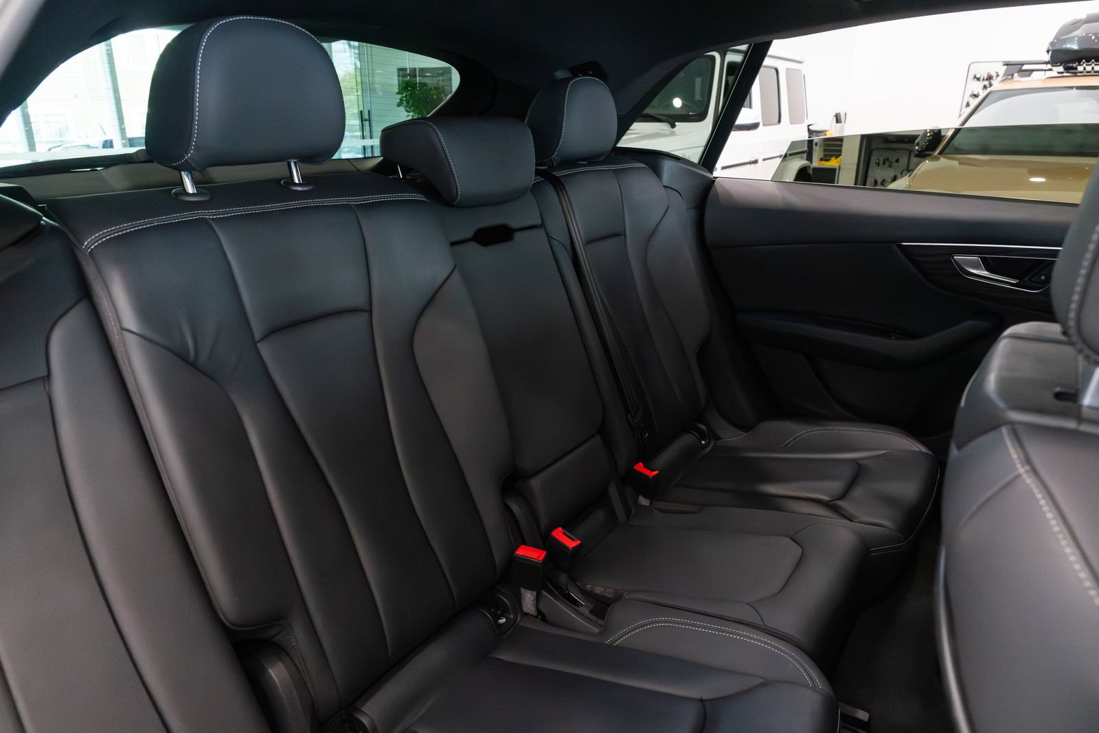 Used 2019 Audi Q8 Premium w/ Convenience Package AWD/4WD image 22