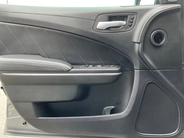 Used 2023 Dodge Charger Scat Pack w/ Plus Group RWD image 9