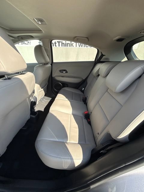 Used 2017 Honda HR-V EX-L image 7
