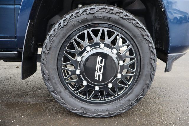 Used 2023 RAM 3500 Limited image 11