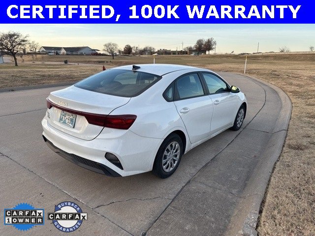 Used 2023 Kia Forte LX image 3