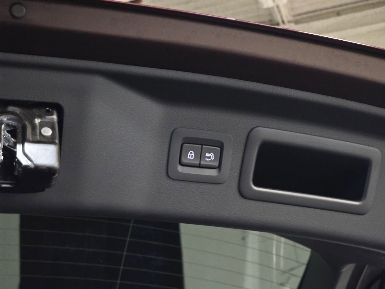 Used 2024 MAZDA CX-90 3.3 Turbo w/ Premium Package image 12