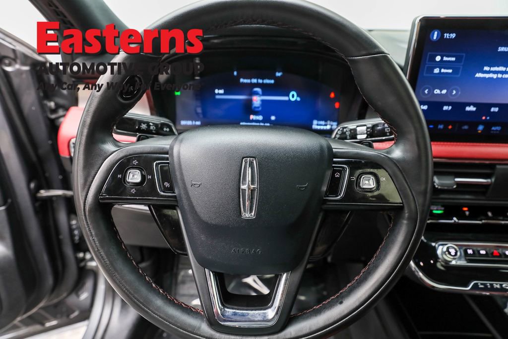 Used 2025 Lincoln Corsair Grand Touring w/ Towing Package image 10