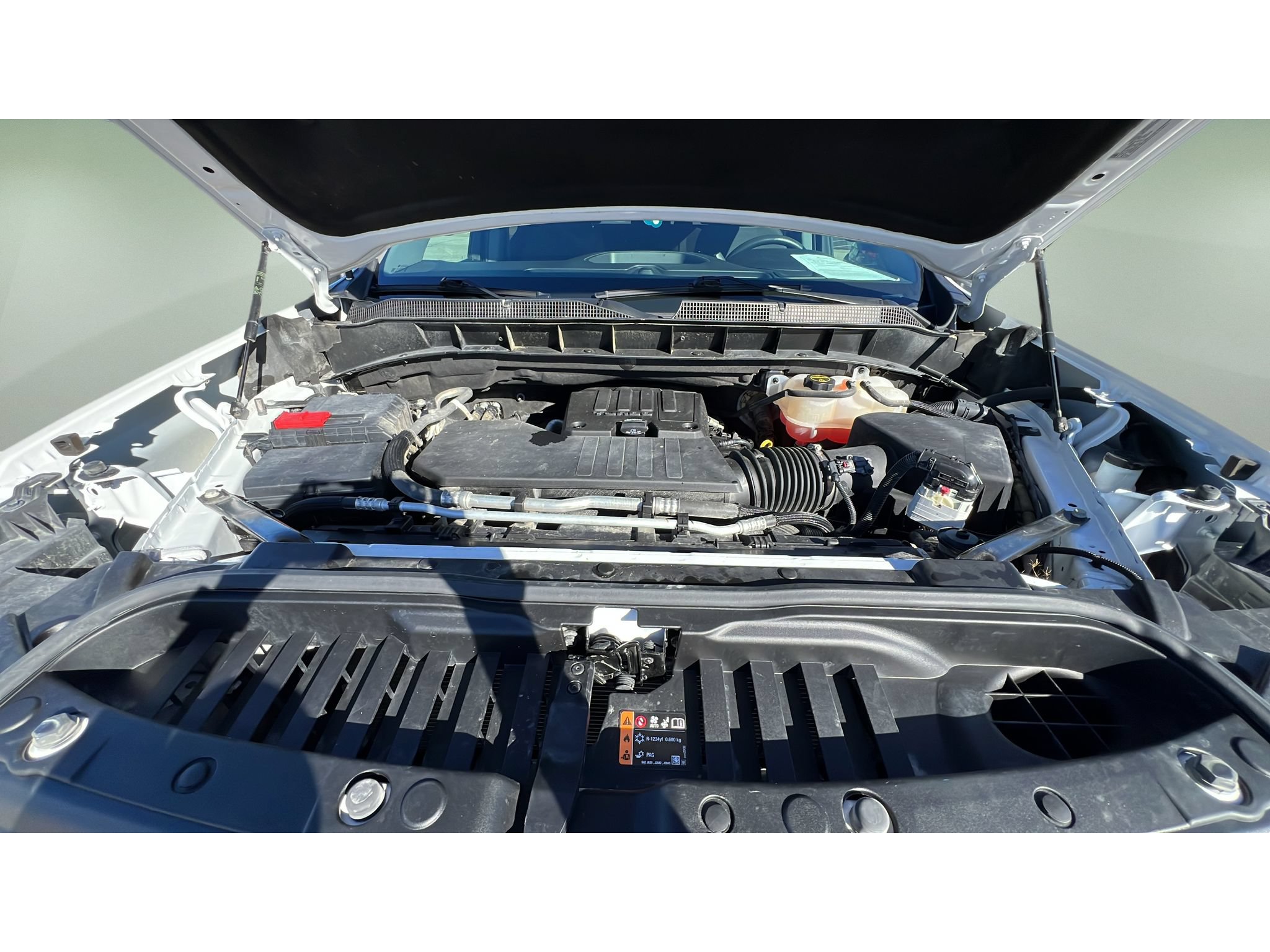 Certified 2024 Chevrolet Silverado 1500 Custom AWD/4WD image 33