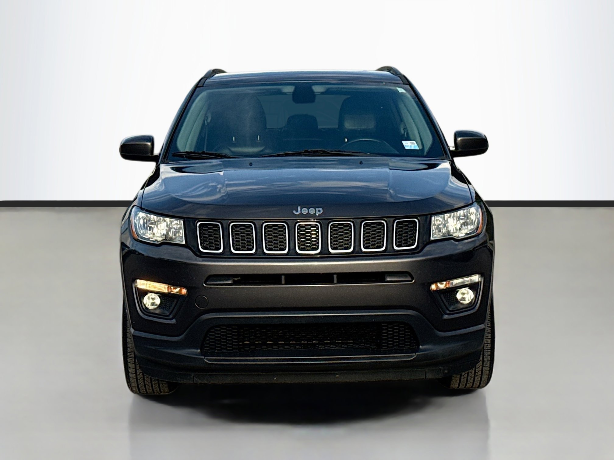 Used 2018 Jeep Compass Latitude image 8