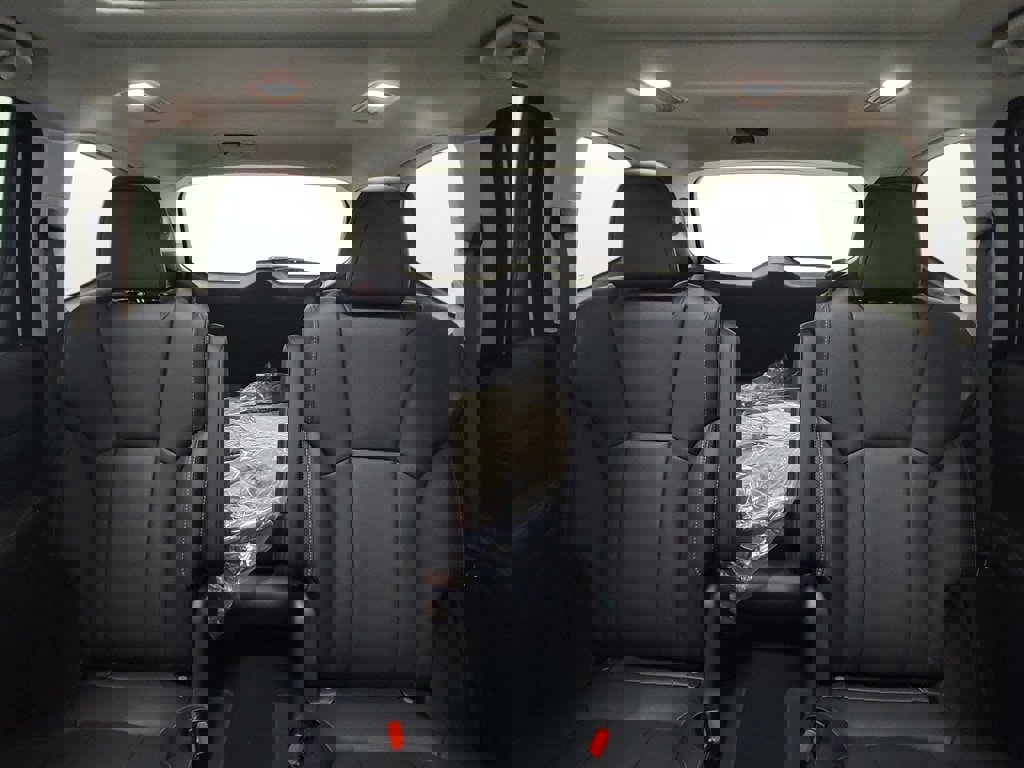 New 2026 Subaru Ascent Limited image 9