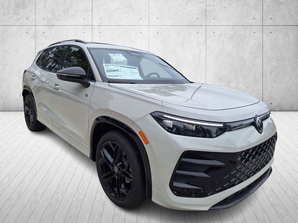 New 2026 Volkswagen Tiguan SE R-Line image 6