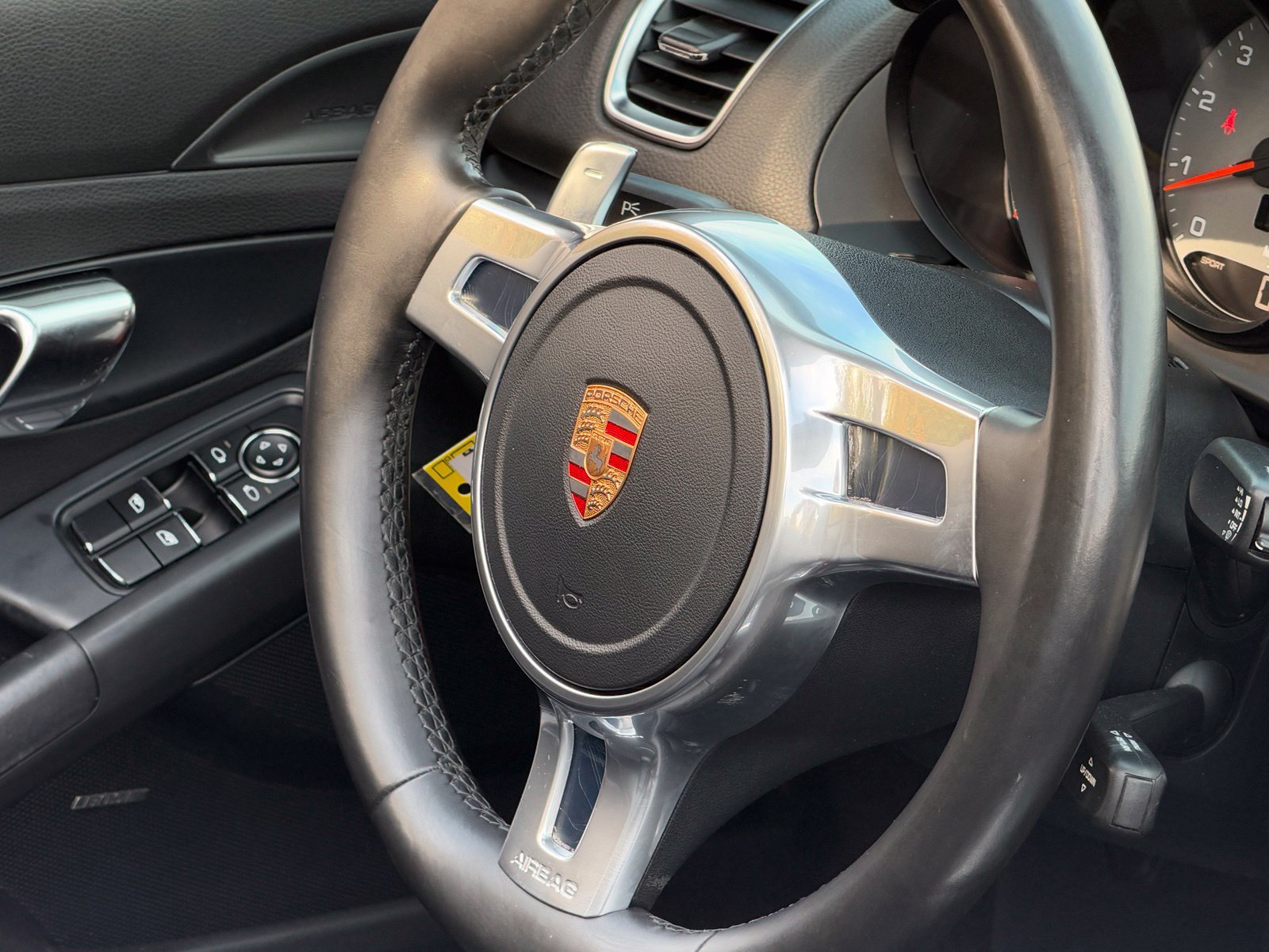 Used 2016 Porsche Boxster S RWD image 20