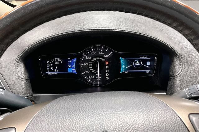 Used 2013 Lincoln MKX FWD image 13